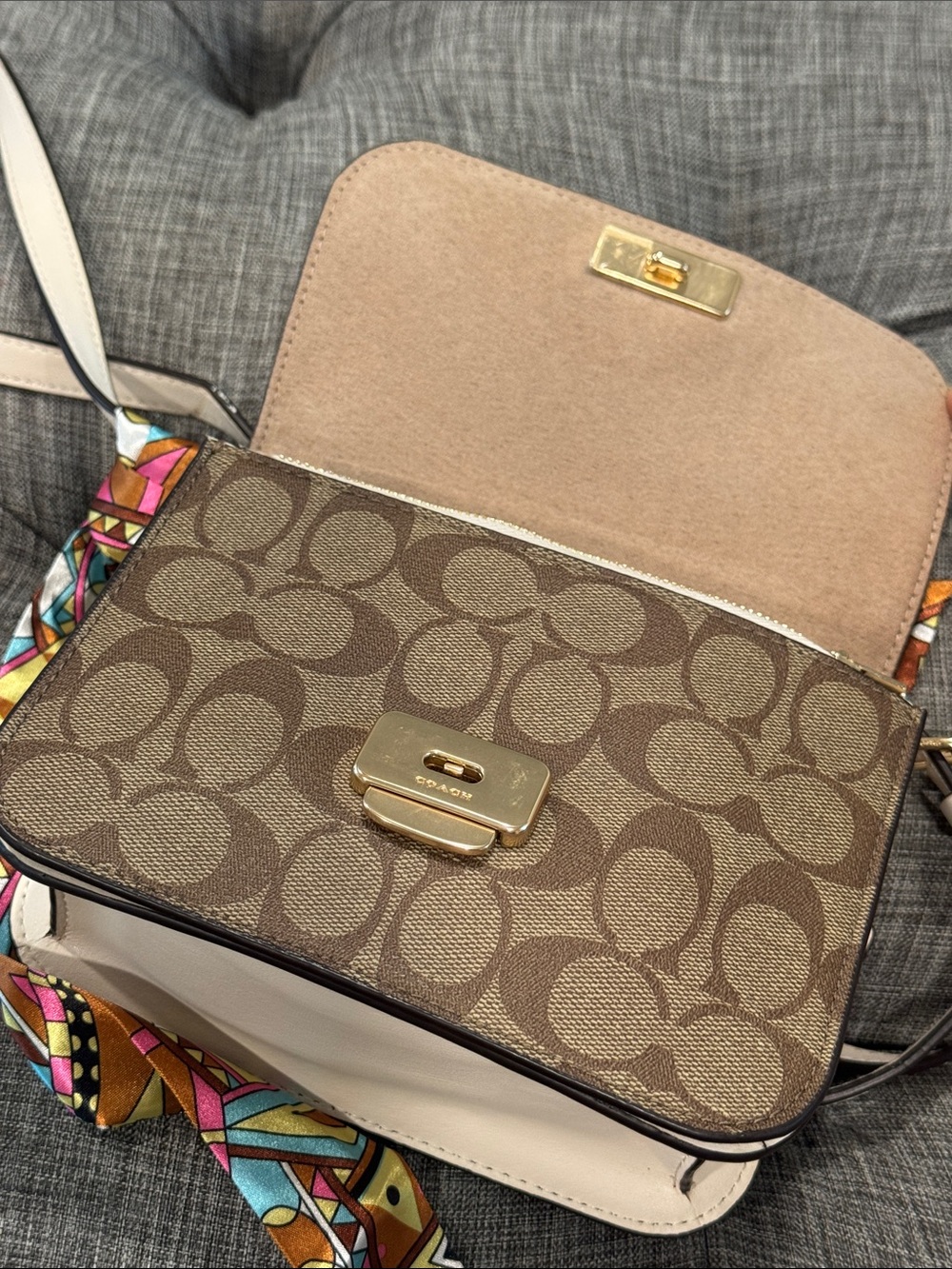 COACH Bag Mini Brynn Brown Cream Colorblock Signature Logo Leather Crossbody Bag - Picture 9 of 17
